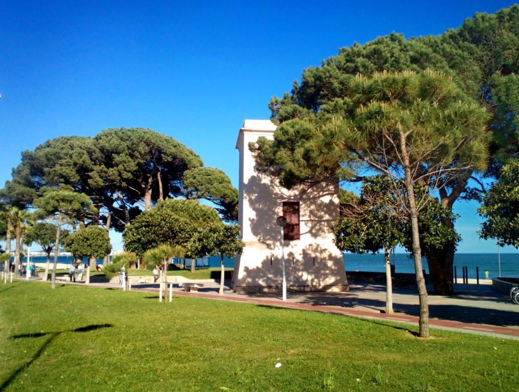 La Torre - Villa Rosamar Beach Cambrils Exterior photo