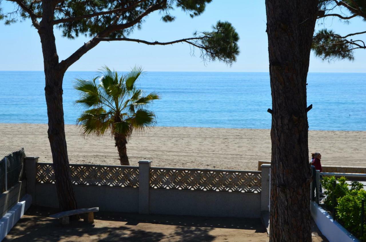 La Torre - Villa Rosamar Beach Cambrils Exterior photo