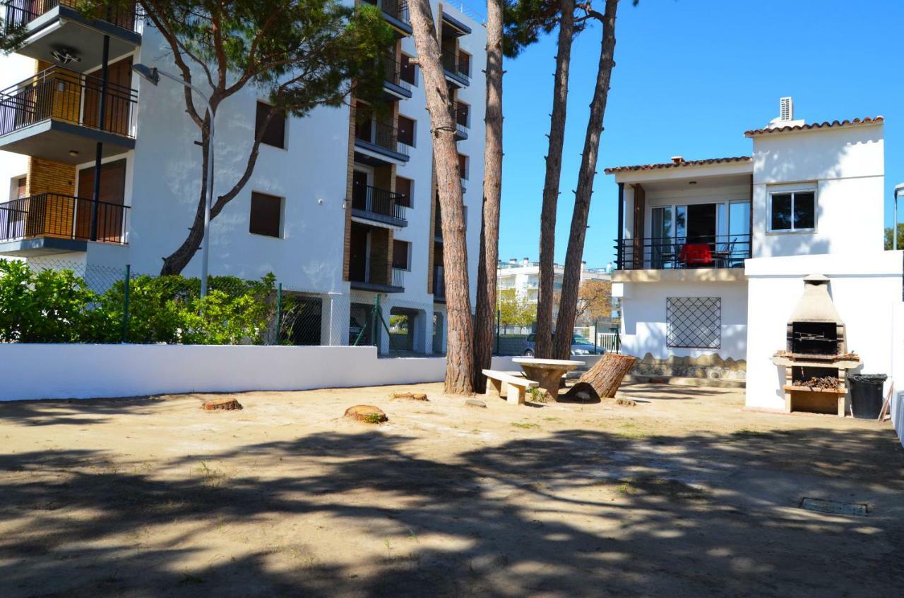 La Torre - Villa Rosamar Beach Cambrils Exterior photo