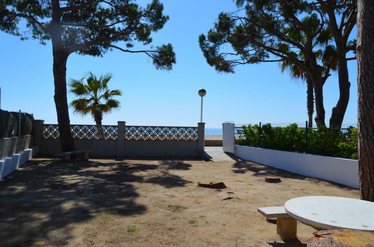 La Torre - Villa Rosamar Beach Cambrils Exterior photo