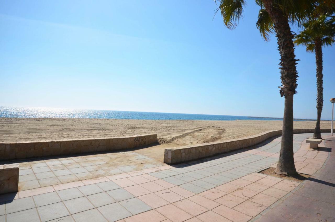 La Torre - Villa Rosamar Beach Cambrils Exterior photo