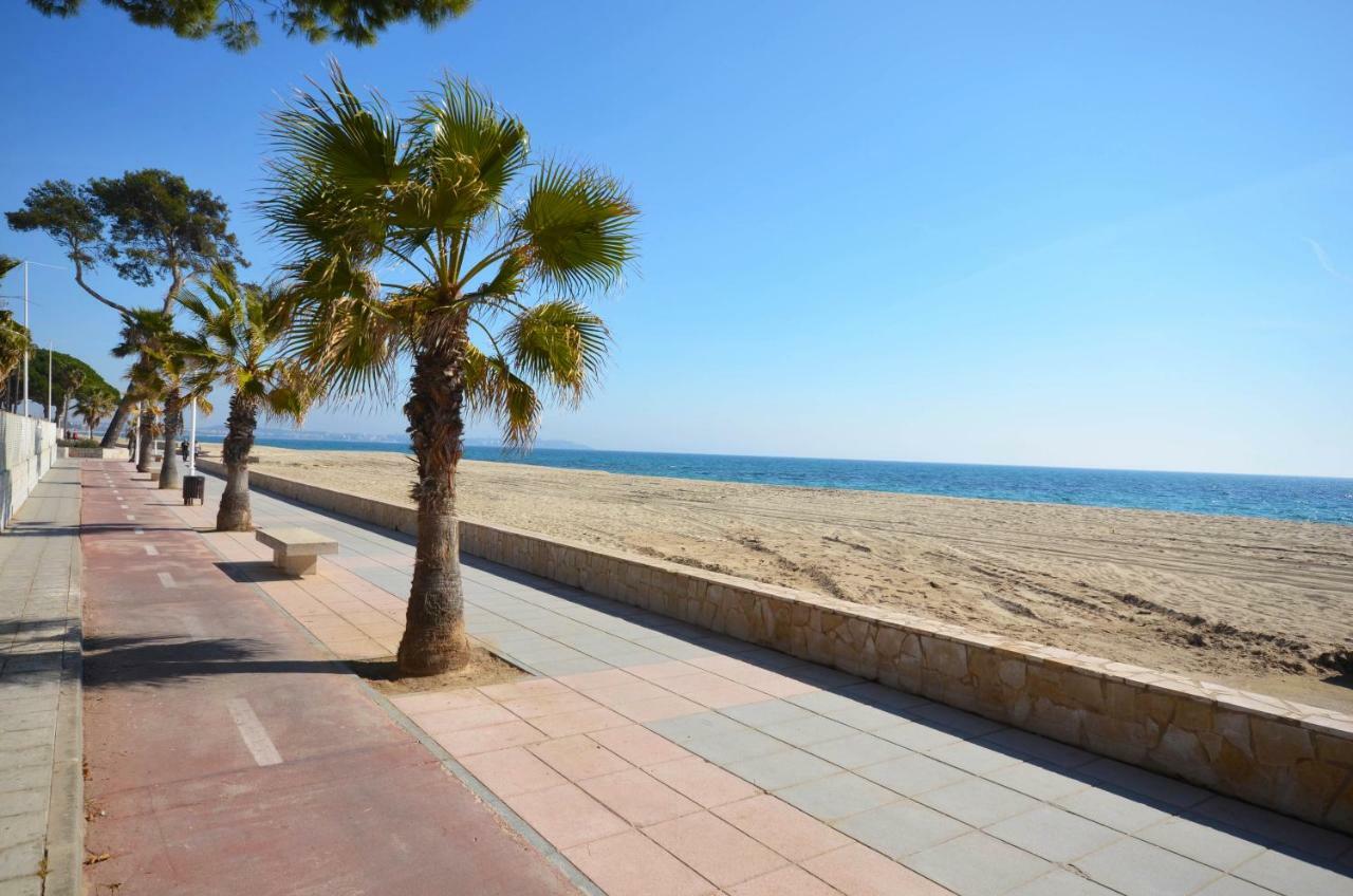 La Torre - Villa Rosamar Beach Cambrils Exterior photo